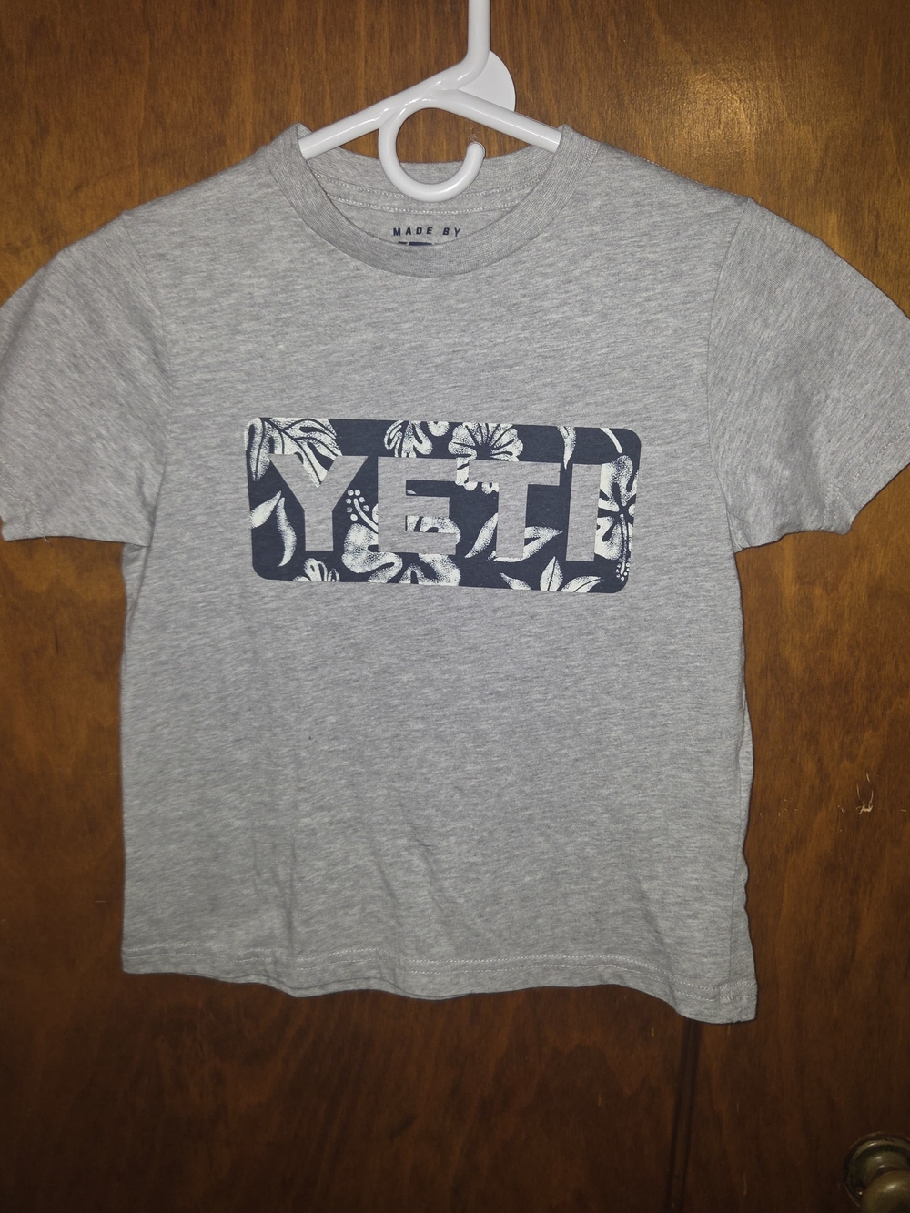 Yeti Kids' Gray Logo Graphic Tee